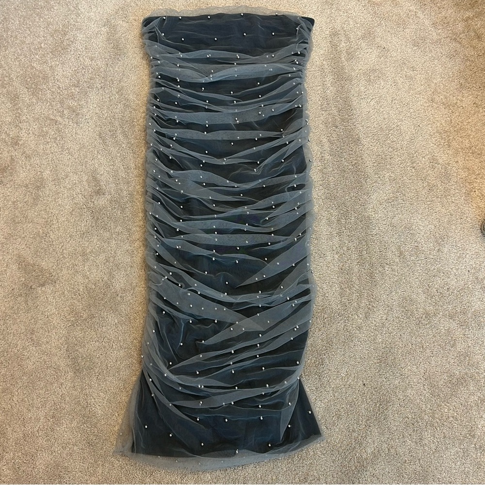 Zara gray strapless gathered draped ruched mesh tulle pearl embellished dress L - Picture 6 of 15